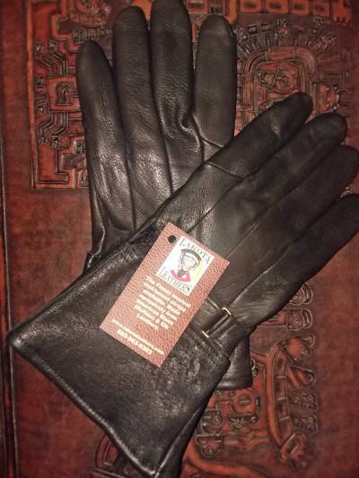 Genuine Deerskin Gloves - The North American Deerskin Glove